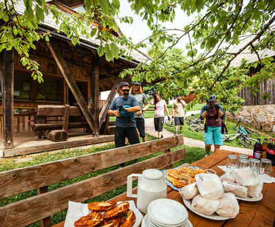 Rast im Freilichtmuseum Klausenhof Rast im Freilichtmuseum Klausenhof
